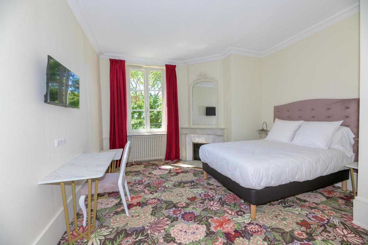 Logis Hotel Du Parc Pont-à-Mousson Εξωτερικό φωτογραφία