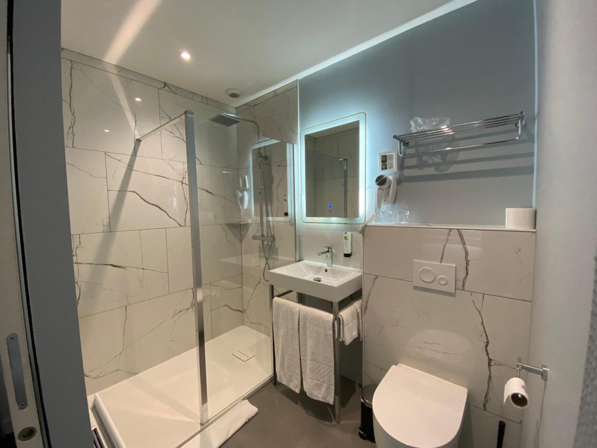 Logis Hotel Du Parc Pont-à-Mousson Εξωτερικό φωτογραφία