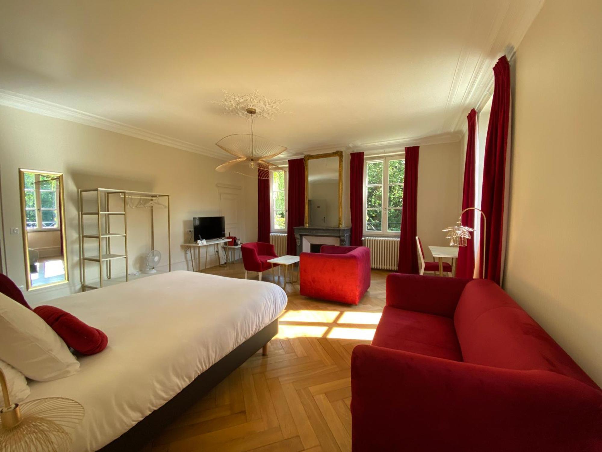Logis Hotel Du Parc Pont-à-Mousson Εξωτερικό φωτογραφία
